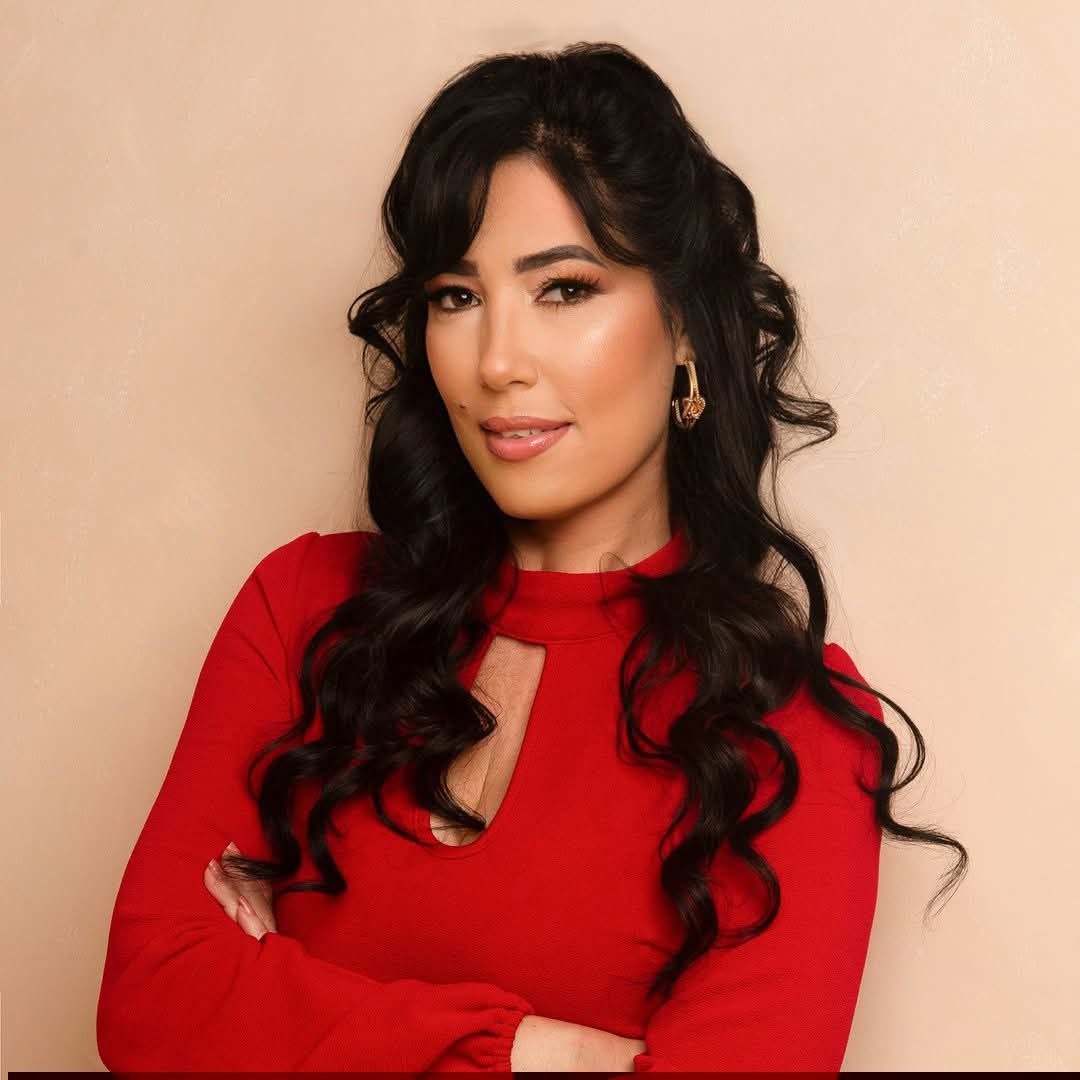 Dennise Cabrera García, Coach de Vida